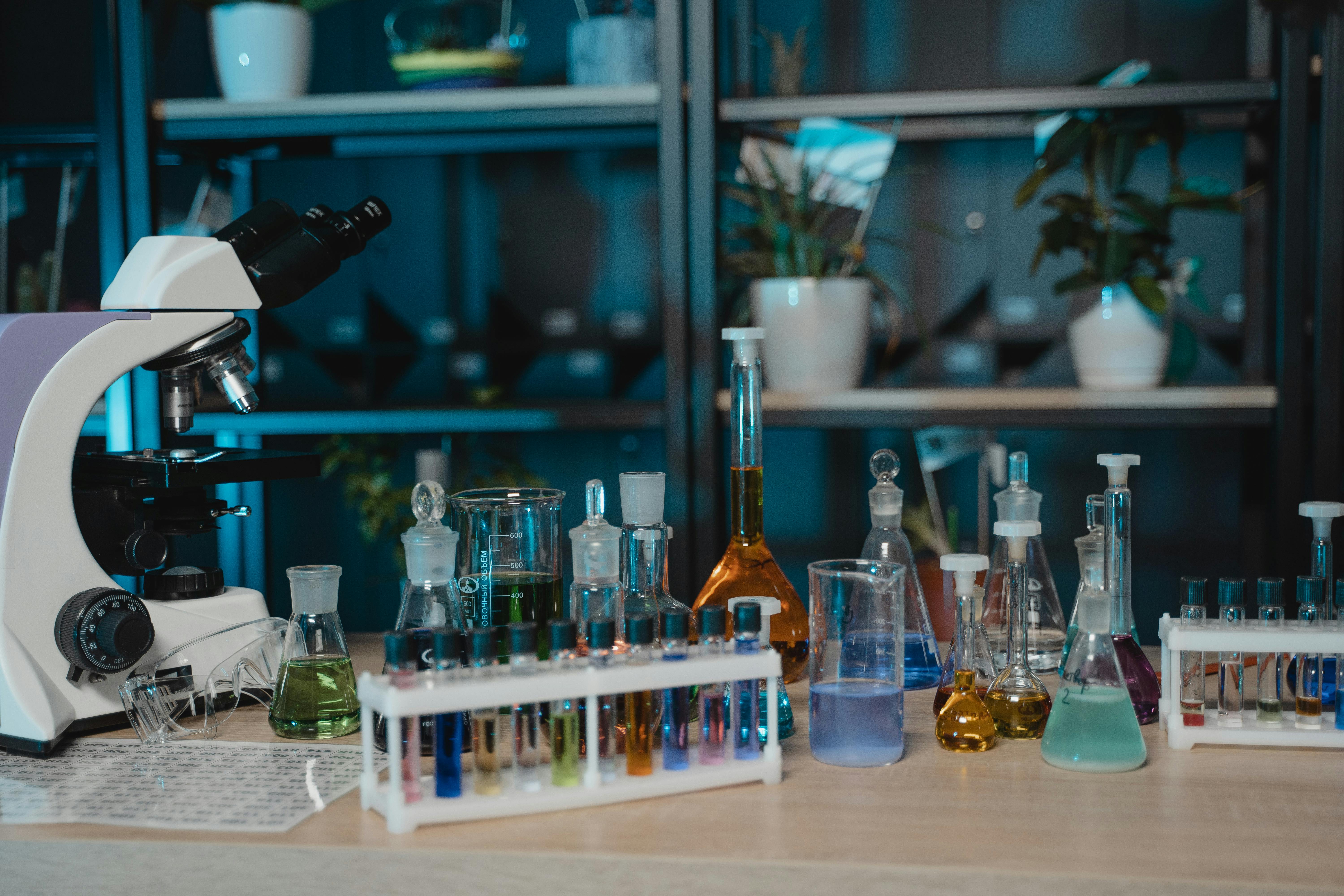 Cyclobutanone (CAS 1191-95-3): A Versatile Chemical Building Block & Why EASTFINE is Your Trusted Supplier