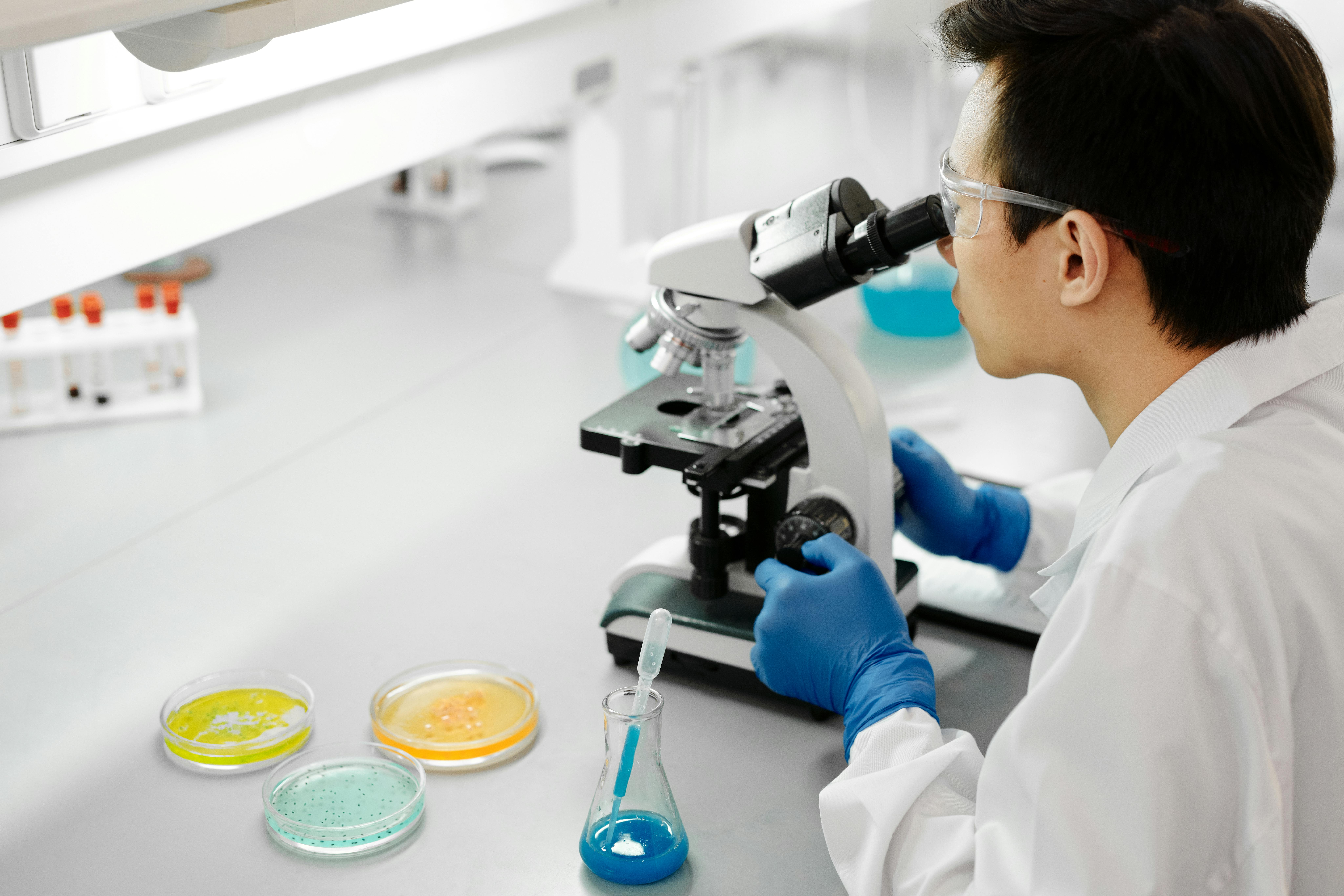 Top 10 Manufacturers of Pharmaceutical Intermediate CAS No. 106261-64-7 in 2025